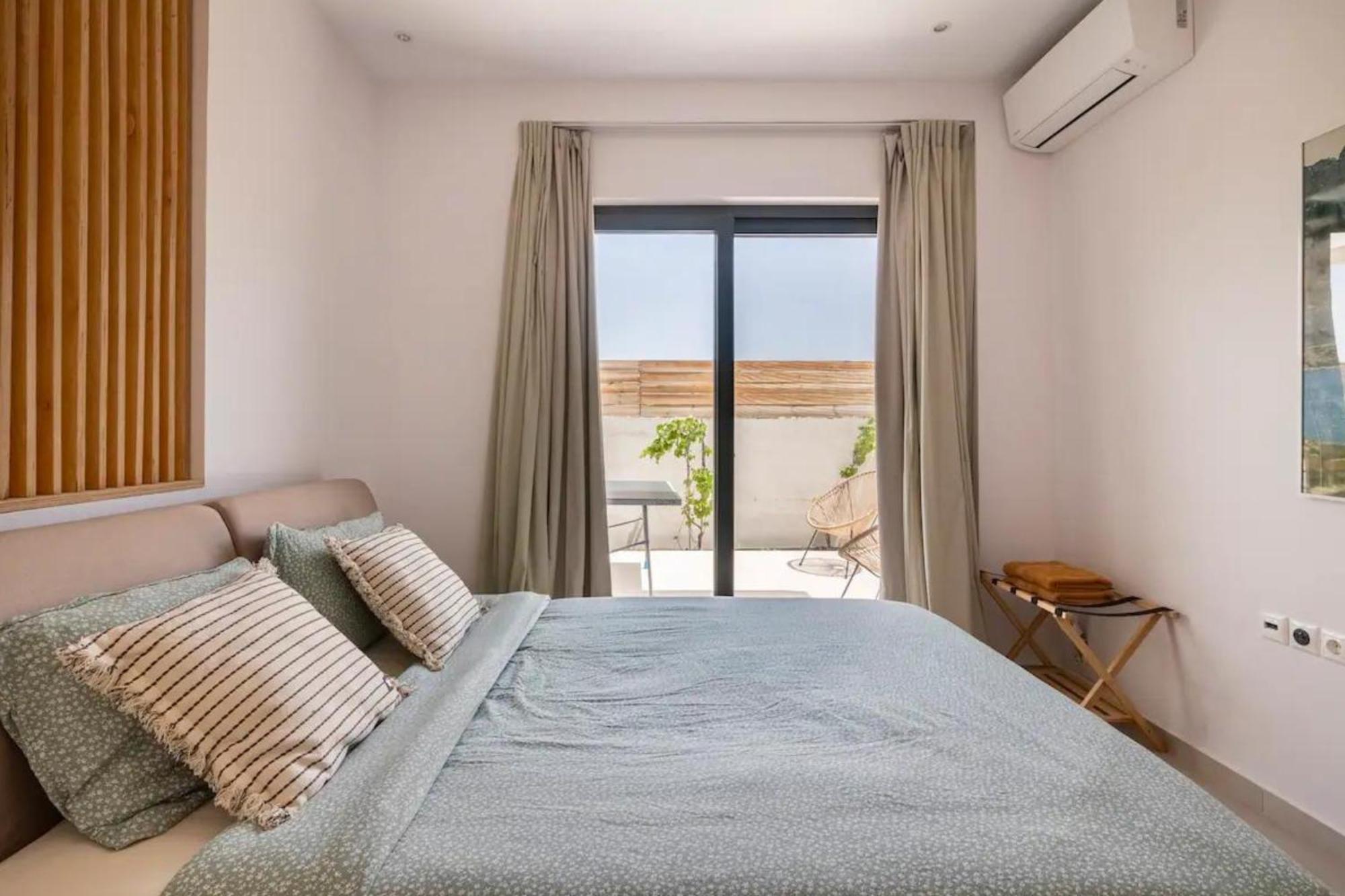 Villa Kala Loutraki - Private Pool & Sauna I Beach 外观 照片