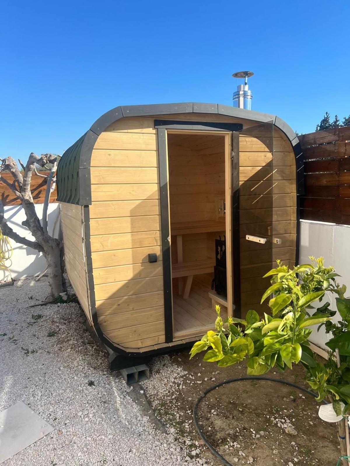 Villa Kala Loutraki - Private Pool & Sauna I Beach 外观 照片